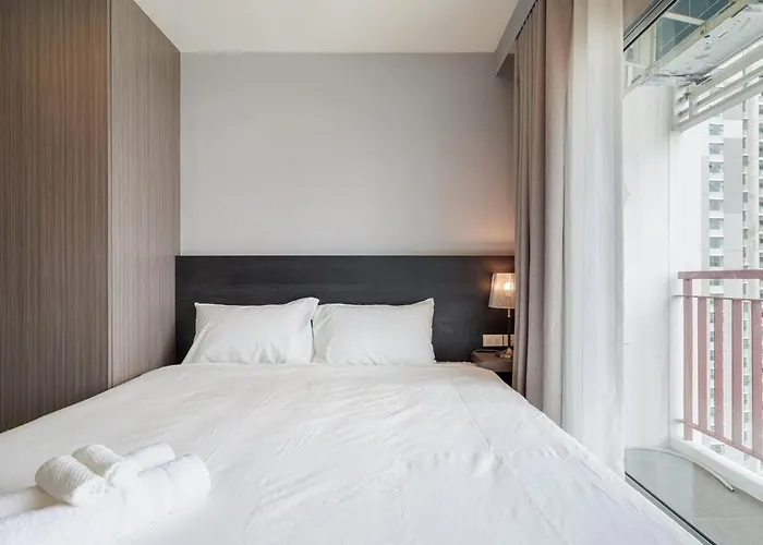 Downtown Spacious Luxury Bkk- 5 Mins Bts Бангкок
