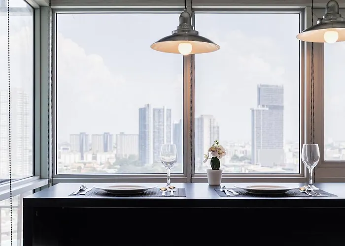 Downtown Spacious Luxury Bkk- 5 Mins Bts * Бангкок