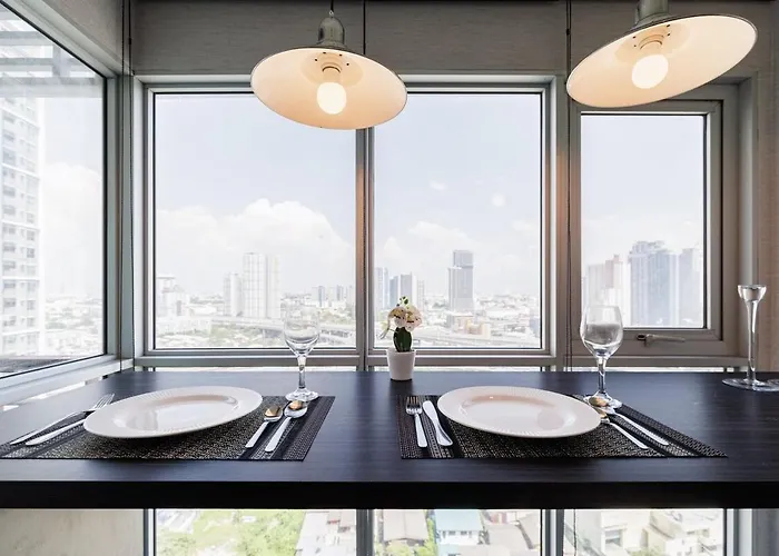 Downtown Spacious Luxury Bkk- 5 Mins Bts