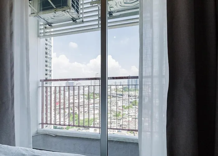 Апартаменты Downtown Spacious Luxury Bkk- 5 Mins Bts Бангкок