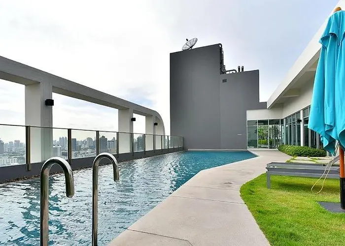 Downtown Spacious Luxury Bkk- 5 Mins Bts
